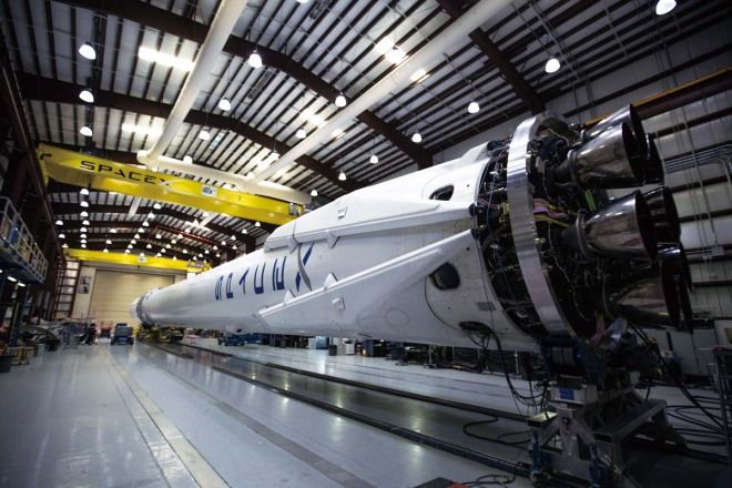 成功背後：Tesla與Space X發展歷程解析