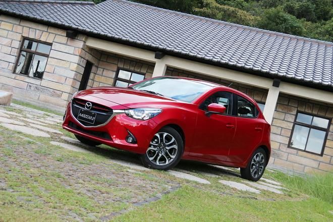 時尚個性小掀背　新世代Mazda2試駕-外觀內裝