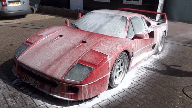 Ferrari F40經過細膩的汽車美容之後，成品簡直如新車般的亮麗！