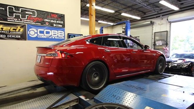 動力到底有多少？Tesla Model S P100D Ludicrous上馬力機見真章！