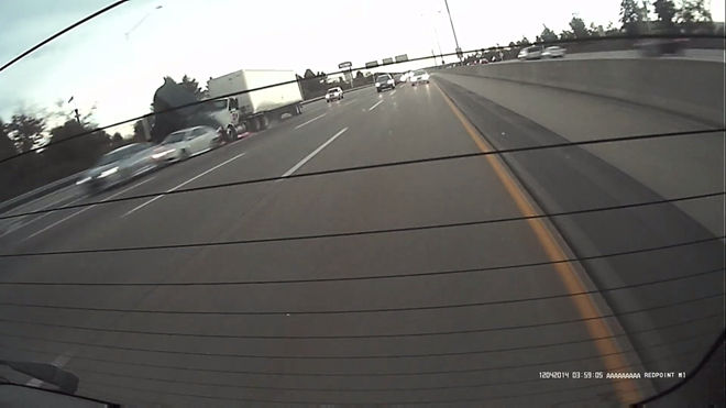 [影片]高速公路不注意前方的後果