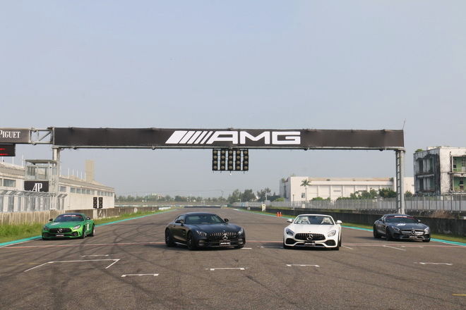 AMG駕駛學院再掀 AMG 50 周年性能傳奇狂潮 DTM傳奇冠軍挾綠色地獄猛獸咆嘯現身