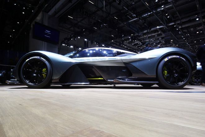 2017日內瓦車展上發表的Aston Martin Valkyrie會讓其他超級跑車為之汗顏