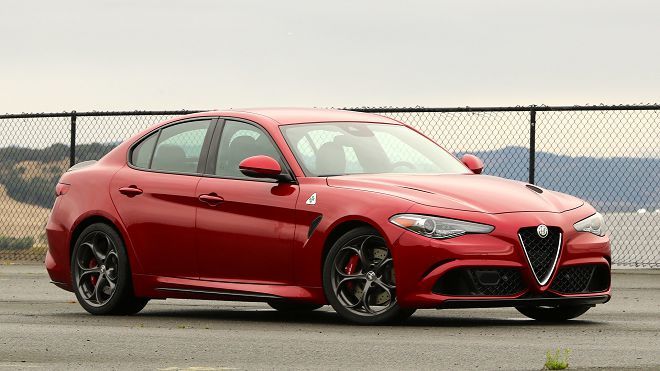 2017 Alfa Romeo Giulia在美國選好選滿大概會花多少錢呢？