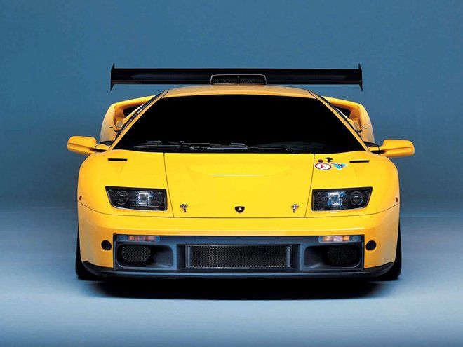 Lamborghini真的在他們的車款上使用了Nissan所開發的燈組嗎？