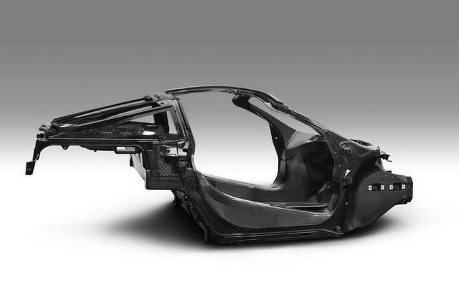 新Super Series確定在86屆日內瓦車展上亮相 McLaren公布二代Monocage II碳纖維車體結構
