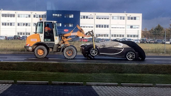 bugatti-chiron-first-crash