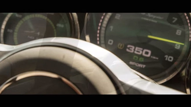 [影片]不要速限　Porsche 918 Spyder狂飆350km/h