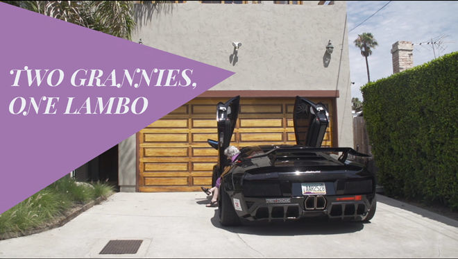 [影片] 馬路超級三寶? 兩位「阿媽」開著一輛Lamborghini Murcielago上路
