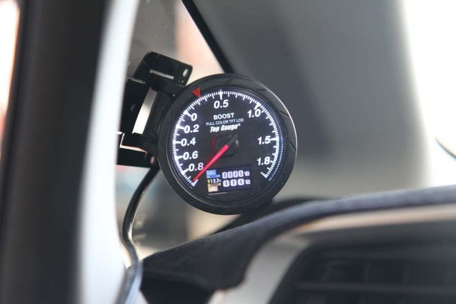 OBD-2賽車錶安裝 一個插頭搞定安裝