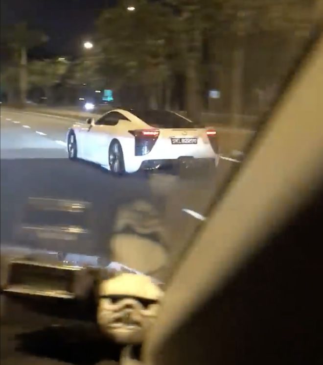 Lexus Lfa 的價格 Findcar 找車網