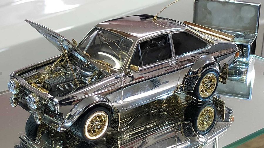 貴金屬打造的Ford Escort會是你見過最驚人的模型車嗎？