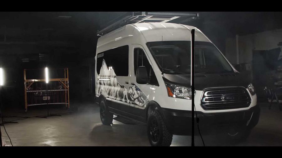 VanDOit以2020 Ford Transit AWD推出模組化露營車屋