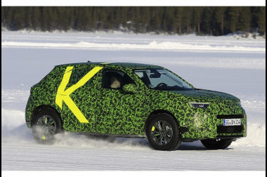 新型Opel Mokka X的獨家！因為是小型SUV，所以正在考慮出口到日本？