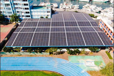 裕電能源打造全台第一座「陽光球場」進軍綠能校園