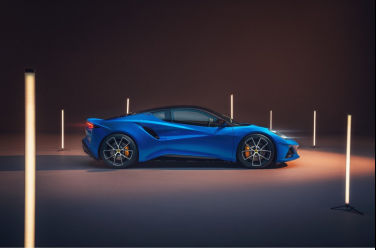 釋放未來 全新 Lotus Emira 疾速競化，純種英式手工跑車再掀新頁