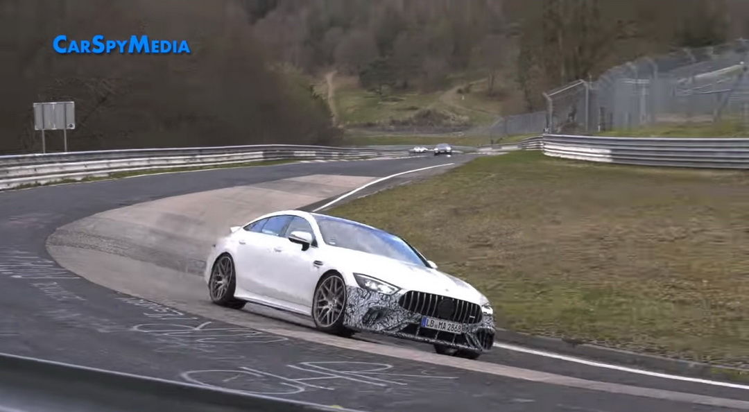 Mercedes-AMG最強旗艦4 Door Coupe跑房車 GT 73e現身綠色地獄進行測試 [影片]