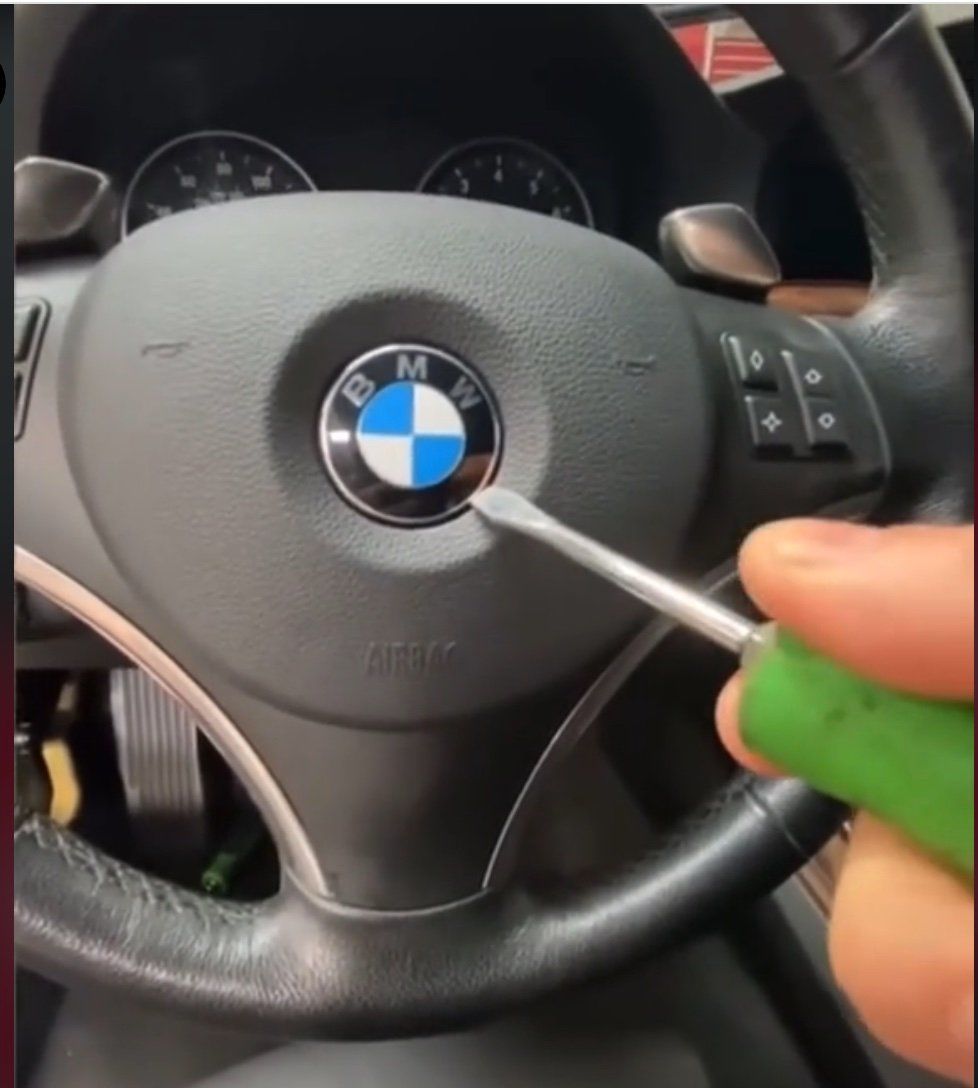 挖掘BMW的方向盤的真相，太震撼啦！