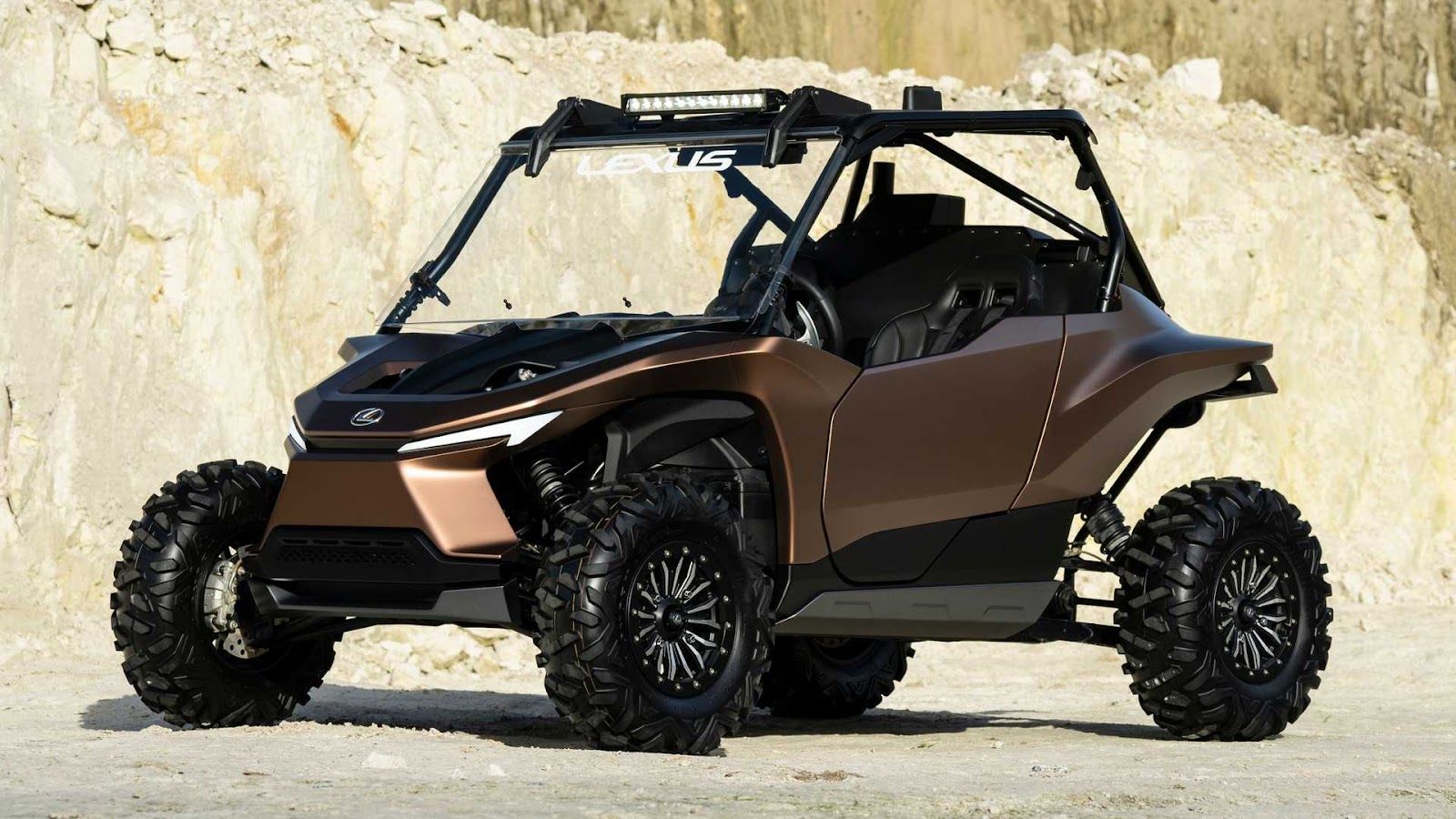 Lexus 發表搭載氫燃料動力引擎的雙座越野概念車「ROV」
