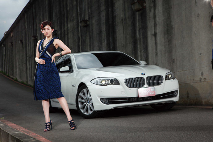 Motor Babe - 中型豪華房車標竿    BMW 5-Series