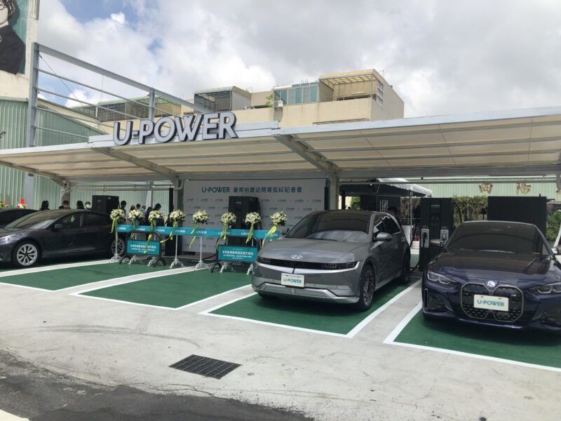 U-POWER臺南裕農站首創業界最高720 kW功率正式開幕啟用 高規格充電基礎建設座落臺南古都是城市進步的象徵 與地方共好 實現低碳城市生活的恬靜美好