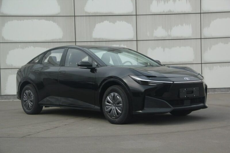 中國大陸公佈Toyota新一代「bZ3」外觀&規格!日本是否也會以相似規格亮相?