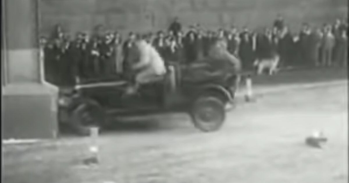 將近100年前的汽車撞擊測試，早就真人實測了！