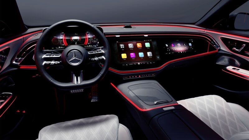 全新E-Class內裝搶先曝光 Mercedes-Benz打造自有MB.OS作業系統