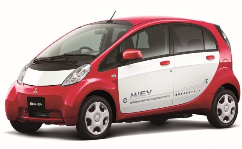 在日本將「電動車於街道行駛」變為常態的偉大日產BEV車款