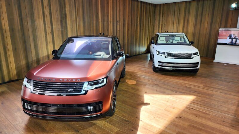 極致奢華與性能 Range Rover SV層峰上市