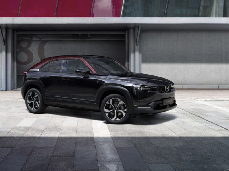 Mazda於Automobile Council 2023展出 PHEV「MX-30 R-EV」，於日本首亮相