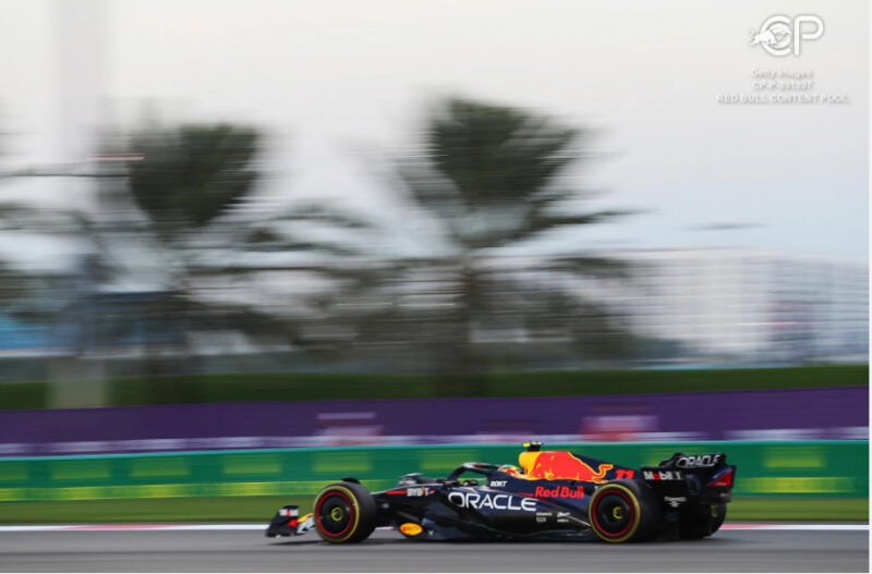 Max Verstappen奪得第19座分站冠軍 單季領先破千圈數 Red Bull車隊包辦2023年度車隊冠軍、車手1-2名寶座