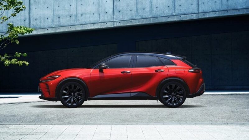 Toyota「Crown Sport」油電混合車開始接單! 車價590萬日元於11月上市、PHEV於12月上市