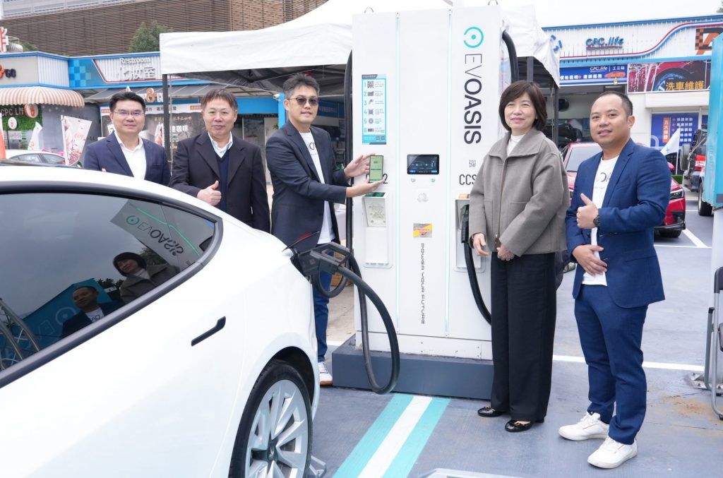 台灣中油與EVOASIS攜手，加油站將成為電動車的綠洲