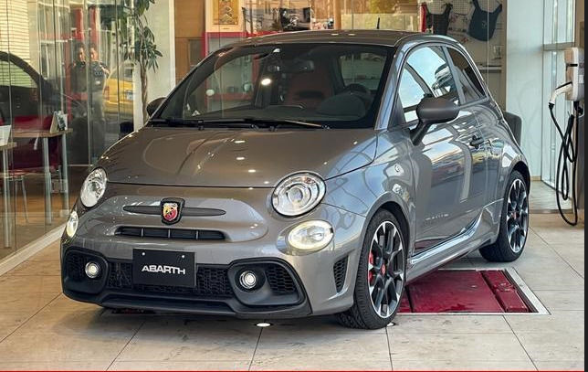 國民姊夫Akira 代言日本熱銷 2018 年FIAT ABARTH (阿巴斯) 595 好車介紹  暫定售價110萬在2手車訊也買的到