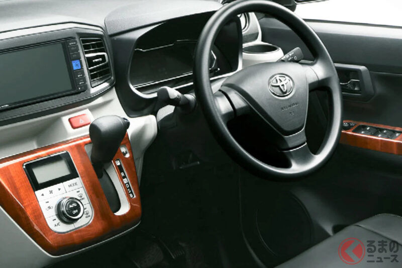 新車只要99萬日圓，還能坐4人！ 豐田最新「輕型轎車」超強大！超省油又創新的「Pixis Epoch」有什麼魅力？