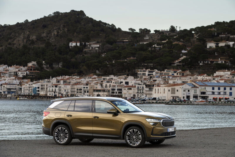 【2025車訊風雲獎】冠軍來襲 讓你的世界 大開眼界 Škoda Kodiaq