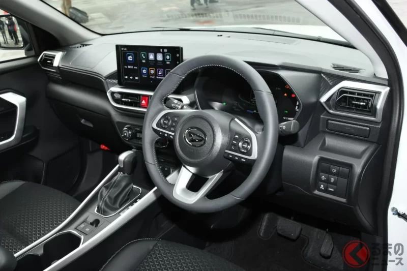 新車 176 萬日圓起！大發「頂級 SUV」超厲害！超硬派卻又恰到好處的「4 米車長」！CP 值爆表的「Rocky」究竟是什麼！