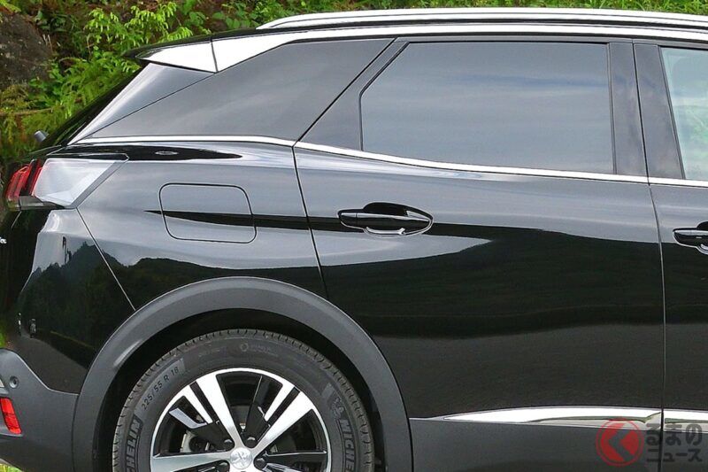 搭載 1.6 升引擎卻有「300 匹馬力」！車廠首創「劃時代四驅」× 全長 4.4 公尺「恰到好處的尺寸」的「最新 SUV」太厲害了！「配備滿載」的 Peugeot「3008 GT HYBRID4」究竟是什麼？