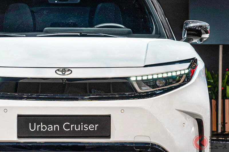 TOYOTA 全新「都會型 Urban Cruiser」登場！ 全長約4.3米車身×最新「鯊魚車頭」設計的「小型 SUV」！