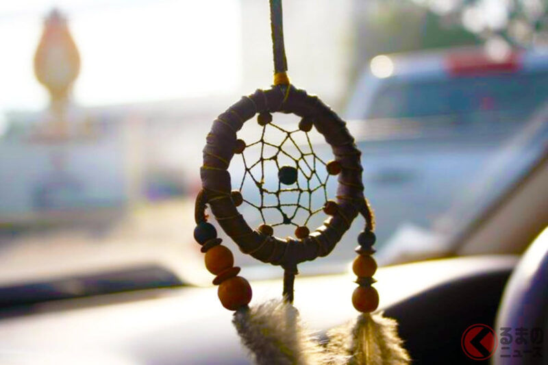 木村拓哉主演的日劇引爆熱潮！？ 車上人人都掛過的「捕夢網」為何消失了？昭和與平成時期人氣「懷舊配備」是什麼？