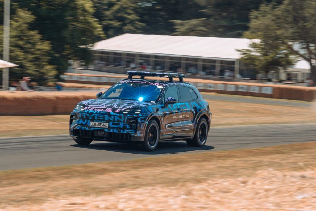 保時捷 Cayenne 全新SUV 車型於 Goodwood 盡顯其全方位實力