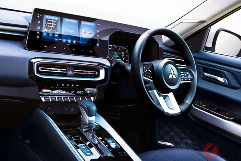 三菱全新「3排7人座SUV」全球首發！ 粗獷又俐落的霸氣車身、搭載自豪的「惡路穿越能力」！全長4.7公尺的「新型Destinator」於印尼發表！