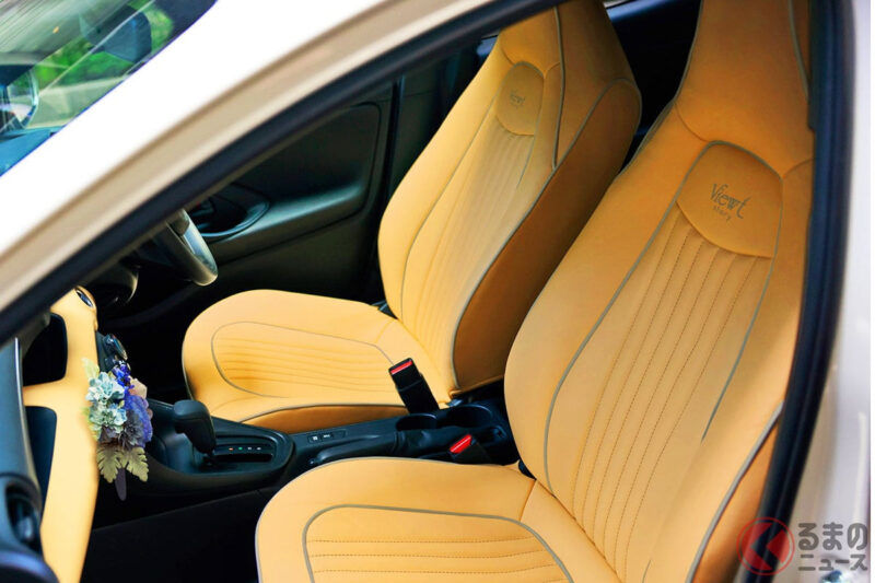 全長4公尺、還有6速手排可選！ 光岡發表全新「小型高級車」！搭載高質感「高級棕色皮椅」×復古「經典車設計」！還有優雅車身色可選的「Viewt Royal Edition」是什麼樣的車？
