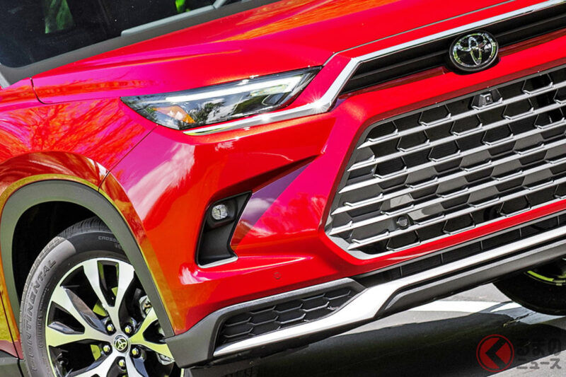 約620萬日圓起跳！ 豐田新款「3排座8人乘坐」SUV發表！全長5.1米級「霸氣尺碼」高階車型！超大「大開口」水箱護罩帥氣十足的「Grand Highlander」2026年式將於美國今秋上市