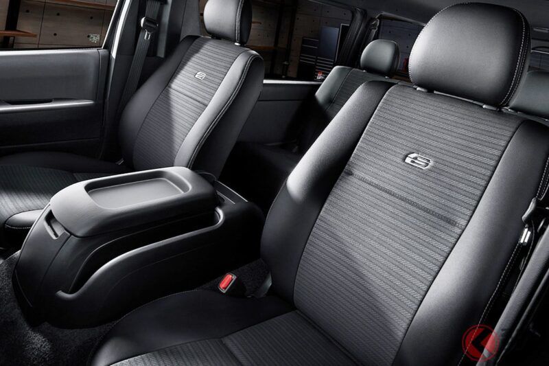 豐田「最新HiAce」超強大！搭載動力提升的專用引擎×運動型懸吊系統！採用高級設計的特別版「Super GL DARK PRIME S」有什麼不同？