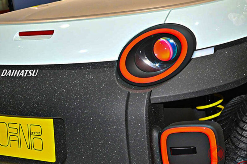 大發的創新「輕型敞篷SUV」！ 極簡「內裝」搭配圓燈的樸實設計超帥！全長3.4公尺級超小型「OSANPO」是什麼樣的車？