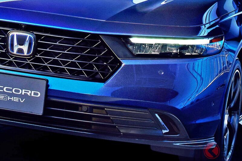 新車價破 600 萬日圓！Honda 全新「五人座 高級房車」超強登場！搭載劃時代「免持駕駛 OK」系統！？帥氣黑化外觀超吸睛——全新《Accord》搭載「Honda SENSING 360+」成焦點！