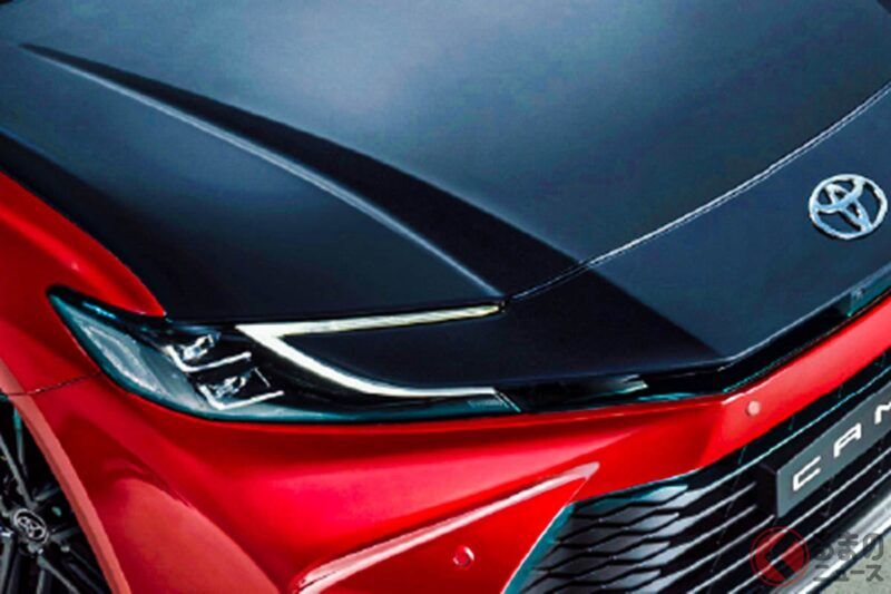 豐田發表「新款 Camry」！  一公升跑超過25公里的「FF 最大、最頂級轎車」！  配上黑色車頂與引擎蓋的「超運動化版本」Sprint Edition 在印度登場