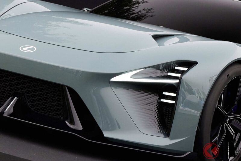 雷克薩斯在美國首次公開「全新運動跑車」！ 這款車承襲經典名車「LFA」的設計，可說是它的「接班車型」無誤！？ 另外，這款「運動概念車」還有與豐田兄弟車共享的平台！